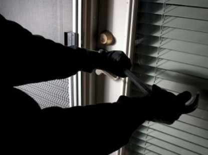 Προφυλακίστηκαν οι δράστες ληστείας στις Βολίμες