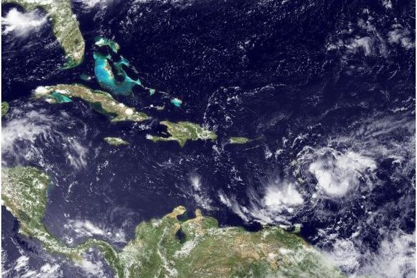 Η τροπική καταιγίδα Σαντάλ κατευθύνεται στην Καραϊβική