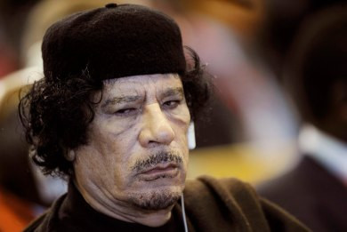 Παραδόθηκε η προεδρική φρουρά του Καντάφι