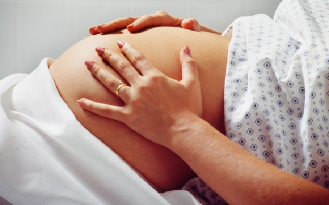 Τεστ αίματος προβλέπει πρόωρη γέννα
