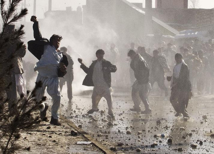Παρίσι και Βερολίνο απομακρύνουν τους συμβούλους τους από το Αφγανιστάν