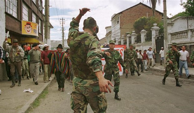 Πορεία ιθαγενών του Ισημερινού κατά της κυβέρνησης