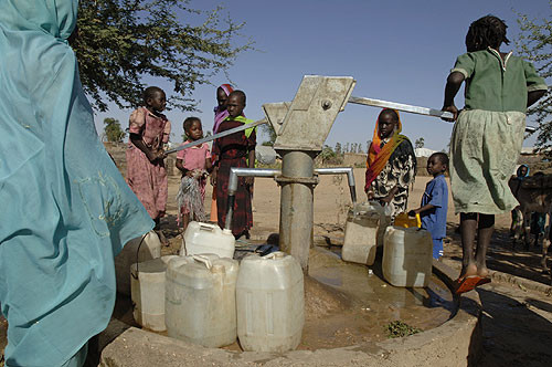 Βοηθήστε το έργο της UNICEF για καθαρό νερό