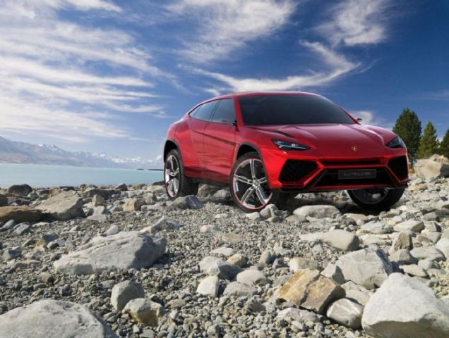 Επίσημη παρουσίαση του SUV της Lamborghini