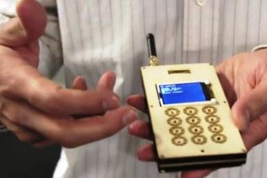Αυτοσχέδιο κινητό τηλέφωνο από το MIT