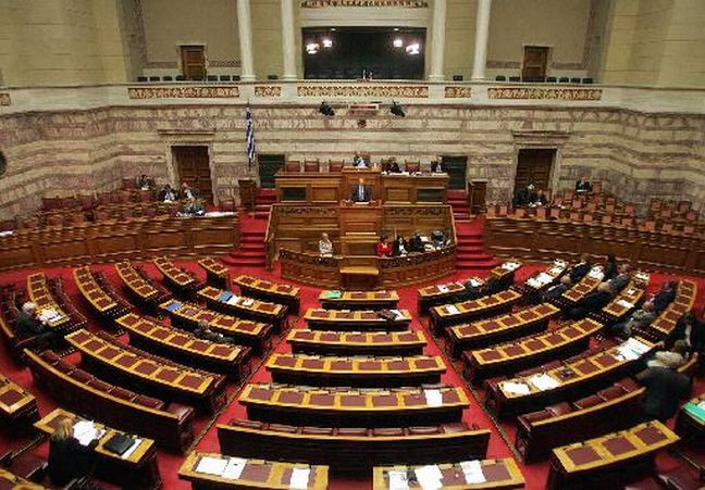 Ορκίζεται η νέα κυβέρνηση