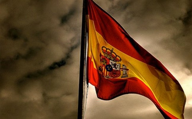 Προλειαίνει το έδαφος για πρυσφυγή σε βοήθεια η Ισπανία