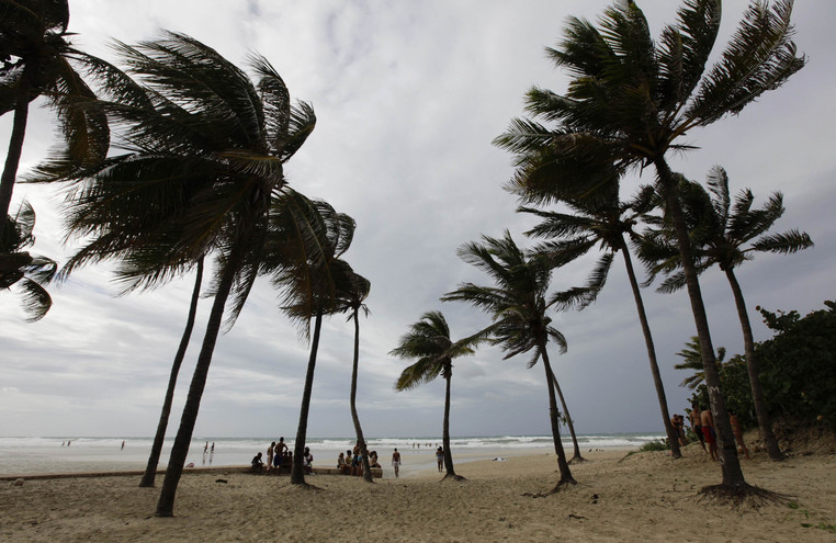 Η «Sandy» απειλεί Τζαμάικα, Κούβα και Αϊτή
