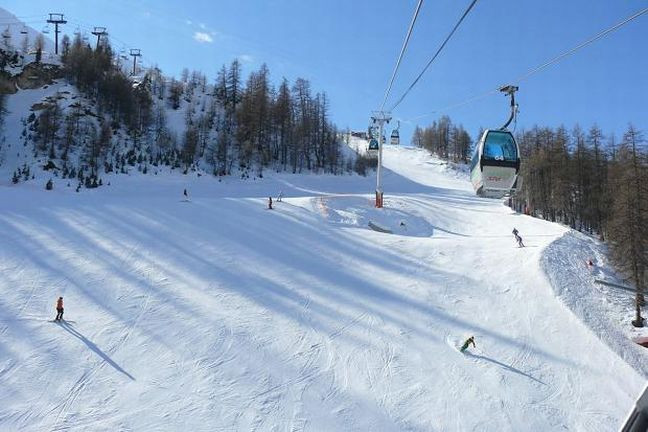 Τσεχία: Δήμαρχος καταγγέλλει ότι εκδρομείς έρχονται για σκι και φέρνουν τον&#8230; κορονοϊό στα μικρά χωριά