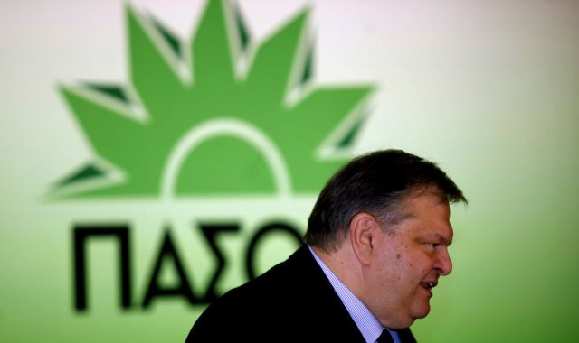 ΠΑΣΟΚ: Δεν έχουν αίσθηση του χιούμορ στον ΣΥΡΙΖΑ