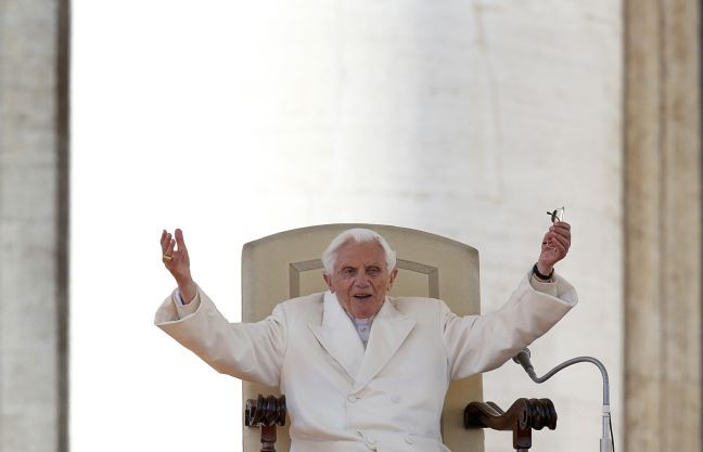Τελευταίος χαιρετισμός στον Πάπα