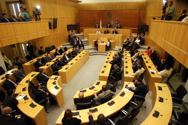 Ενός λεπτού σιγή στην κυπριακή Βουλή