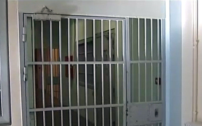 Σε απεργία πείνας οι κρατούμενοι στις φυλακές Λάρισας