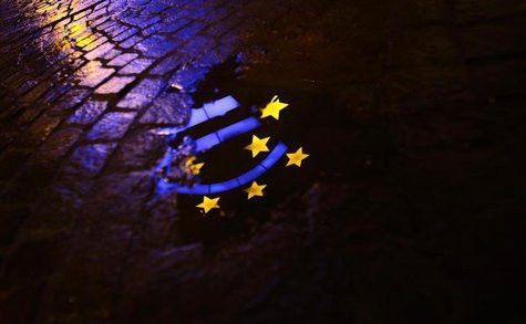 «Οι εξεγερμένοι εκλογείς καθορίζουν την επόμενη μέρα στην ευρωζώνη»