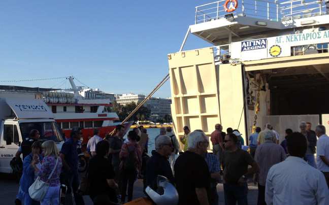 Ένταση στο λιμάνι του Πειραιά