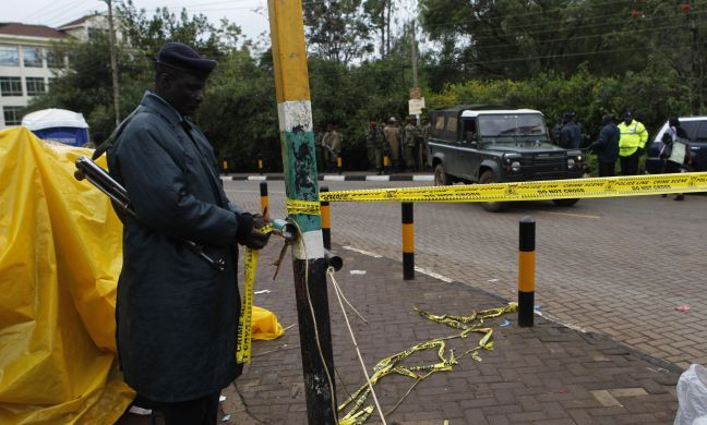 Πυροβολισμοί ξανά στο εμπορικό κέντρο στο Ναϊρόμπι