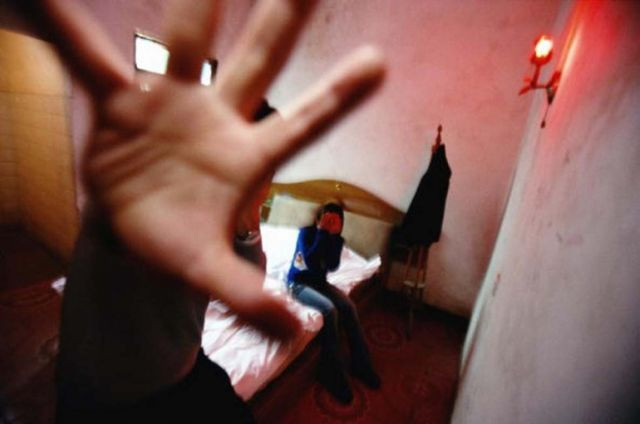 Σκάνδαλο παιδικής πορνείας συγκλονίζει την Ιταλία