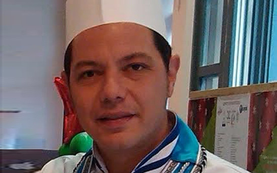 Ο chef Σταύρος Ψωμόπουλος
