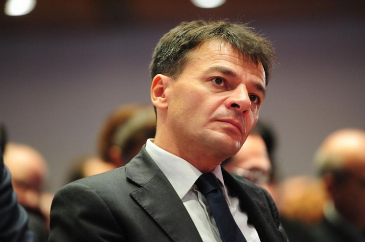 Παραιτήθηκε ο ιταλός υφυπουργός Οικονομικών Στέφανο Φασσίνα