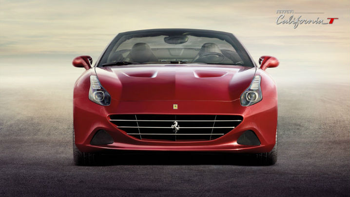 Στο τιμόνι της νέας Ferrari California T
