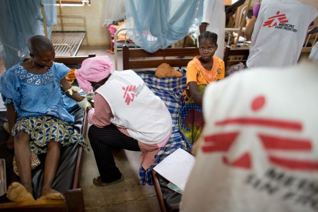Καταγγελίες ότι υπάλληλοι των «Γιατρών Χωρίς Σύνορα» αντάλλασσαν φάρμακα για σεξ στην Αφρική