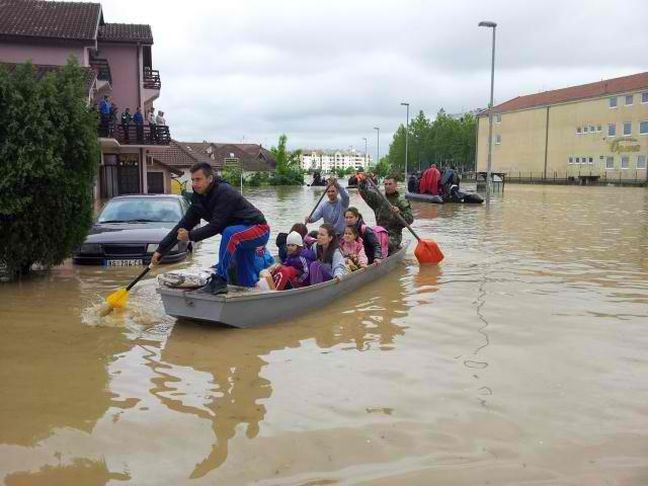 Περισσότερα από 6,25 εκατ. ευρώ για τους πλημμυροπαθείς της Σερβίας