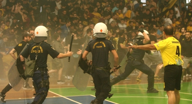 Ρίχνει ευθύνες στην αστυνομία η Ομοσπονδία Χάντμπολ Ελλάδας