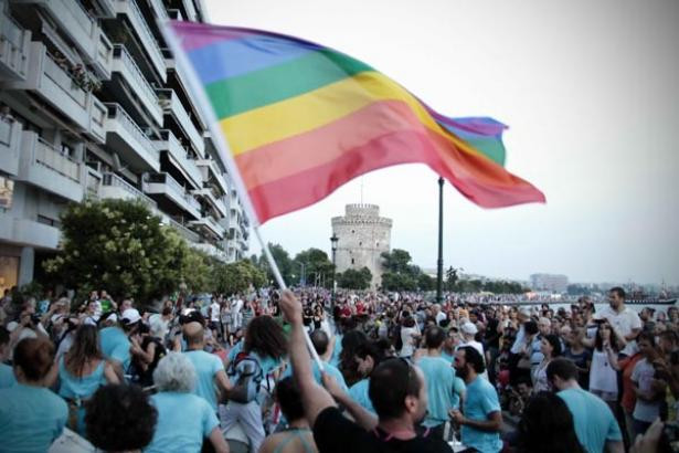 Αρχίζει η παρέλαση του Gay Pride στη Θεσσαλονίκη