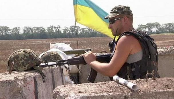 Υποχωρούν από κεκτημένα εδάφη Ουκρανοί στρατιώτες στο Ντόνετσκ