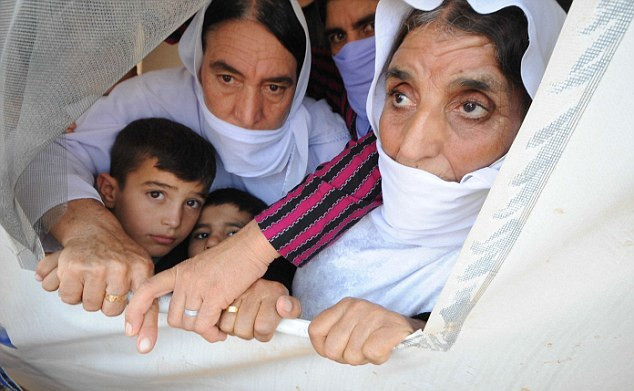 Γυναίκες Γιαζίντι πουλήθηκαν σε μαχητές του Ισλαμικού Κράτους
