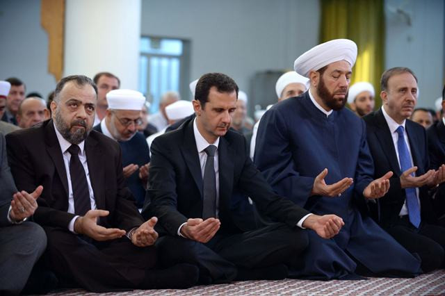 Σπάνια εμφάνιση του Άσαντ σε τέμενος της Δαμασκού
