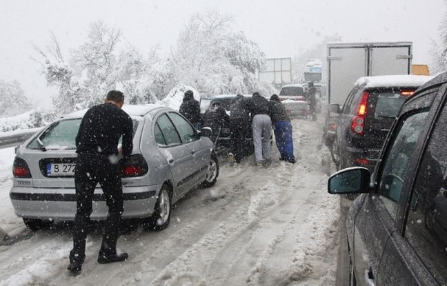 Σε επιφυλακή οι αρχές στη Βουλγαρία για χιονοπτώσεις