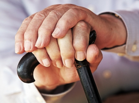 Με ποιες φράσεις εξαπατούν συνήθως ηλικιωμένους