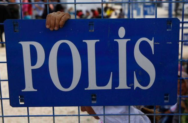 Μπαράζ συλλήψεων υποστηρικτών του Γκιουλέν στην Τουρκία