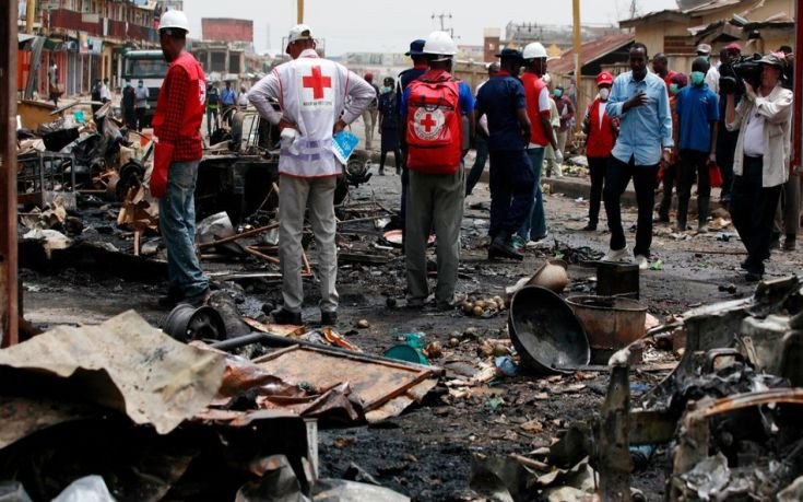 Αιματηρή επίθεση αυτοκτονίας με δεκατρείς νεκρούς στη Νιγηρία