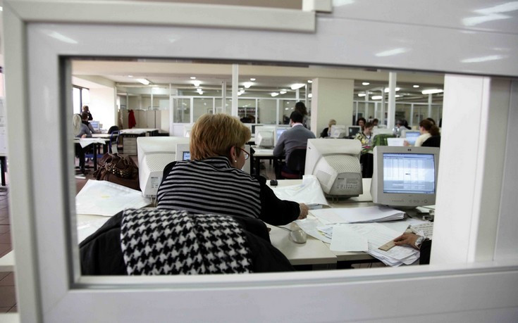 Δημόσιο: 24ωρη απεργία την Τετάρτη
