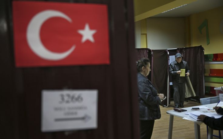 Το Βερολίνο καλωσορίζει τη διεξαγωγή των τουρκικών εκλογών