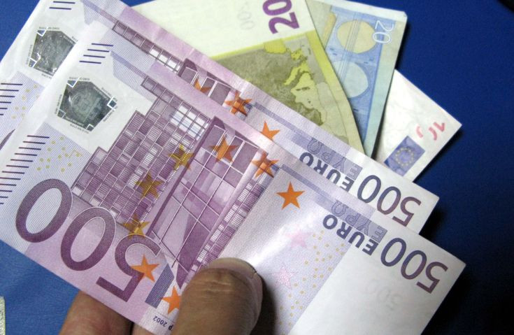 Ζήταγαν «δωράκι» 1.000 ευρώ για να μην κόψουν πρόστιμο
