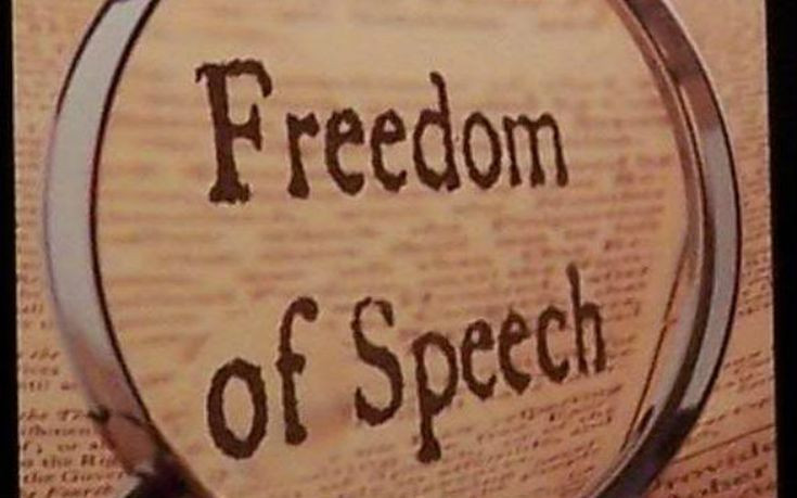 Κρέμεται από μια κλωστή η ελευθερία του λόγου