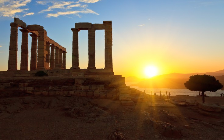 Τα ηλιοβασιλέματα στις όμορφες γωνιές της Ελλάδας