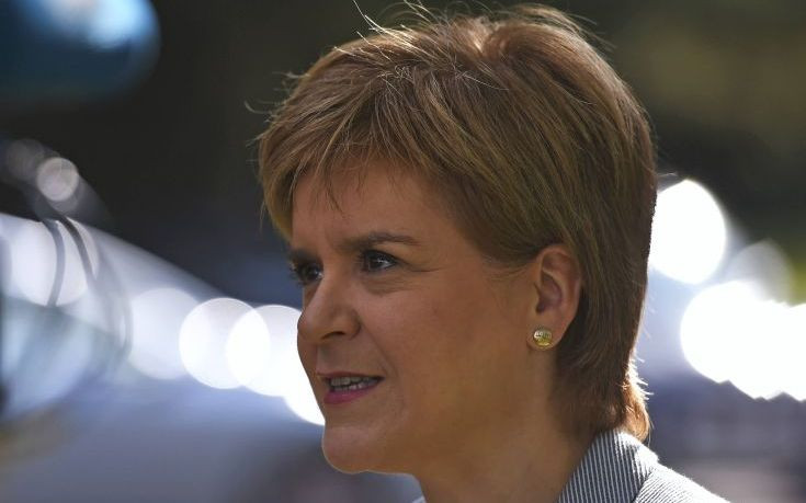 Η πρωθυπουργός της Σκωτίας επιτίθεται στη βρετανική κυβέρνηση