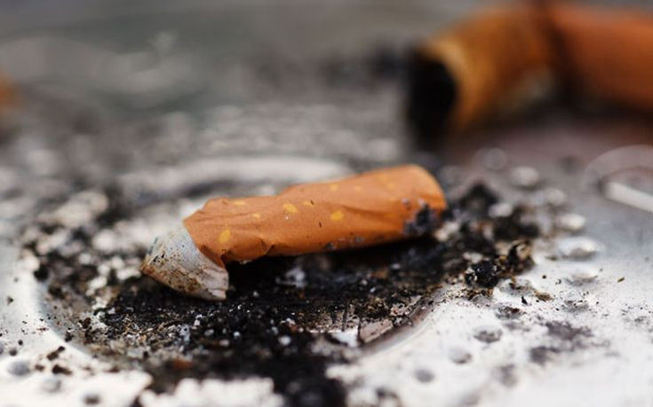 Τρία tips για να μην μυρίζει το σπίτι σας τσιγάρο