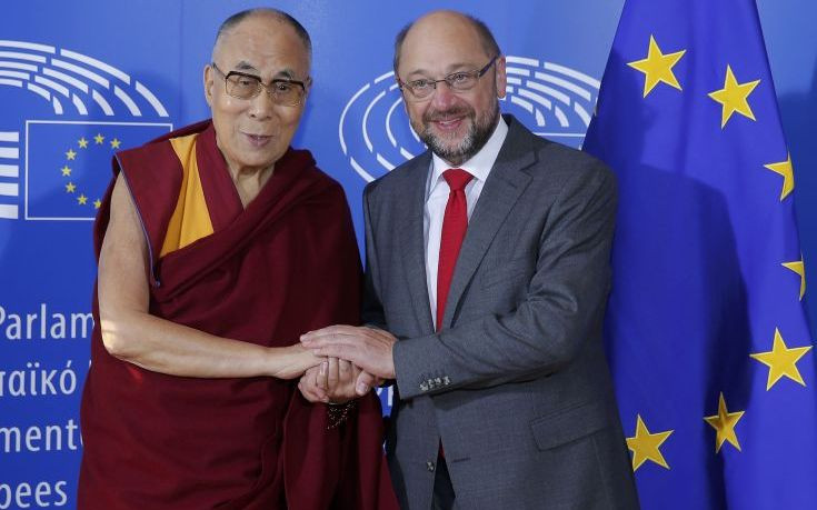 Άστραψε και βρόντηξε η Κίνα για την επίσκεψη Δαλάι Λάμα στο ευρωκοινοβούλιο