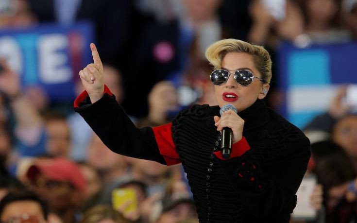 Lady Gaga: Αναβάλλεται για το 2022 η παγκόσμια περιοδεία της «Chromatica Ball»