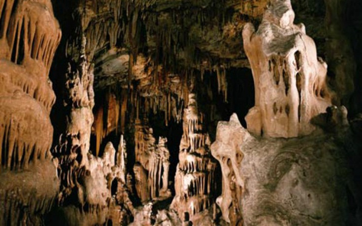 Το σπήλαιο «Κουτούκι» μέσα στην Αττική