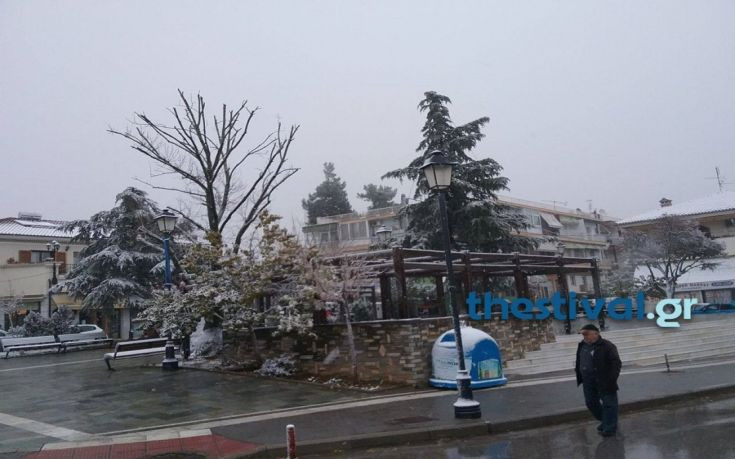 Η επέλαση του χιονιά στη Βόρεια Ελλάδα