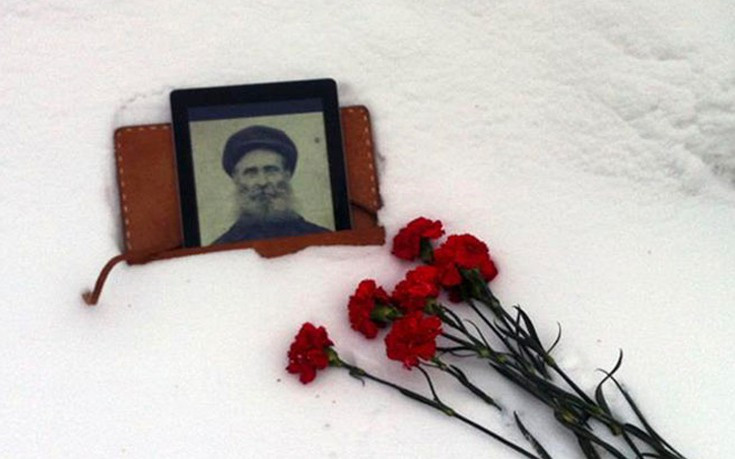 Ο Ρώσος που έψαξε και ξετρύπωσε τους σοβιετικούς δολοφόνους του προπάππου του