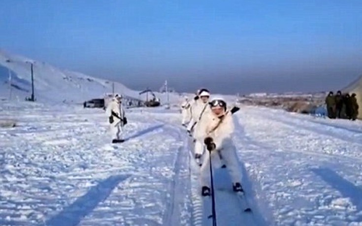Η εκπαίδευση των ρώσων στρατιωτών… του χιονιού