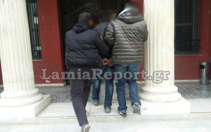 Προφυλακίστηκαν μέλη του κυκλώματος ναρκωτικών στη Λαμία