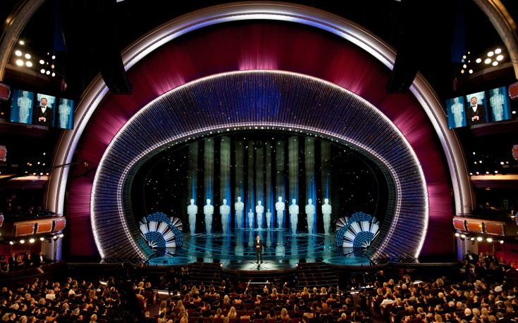 Η Swarovski φώτισε την σκηνή των Oscar με πάνω από 300.000 κρύσταλλα